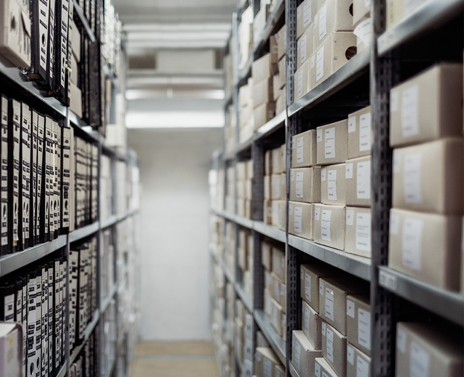 Lagerung und Materialverwaltung 